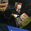 Bella findet Geschenke bekommen auch ganz toll